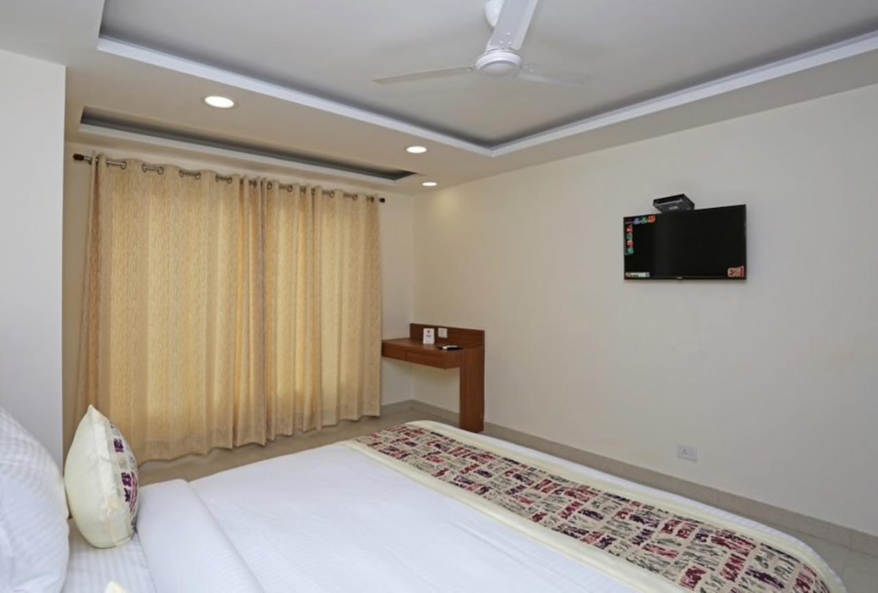 Hotel Airport D'Capitol นิวเดลี ภายนอก รูปภาพ